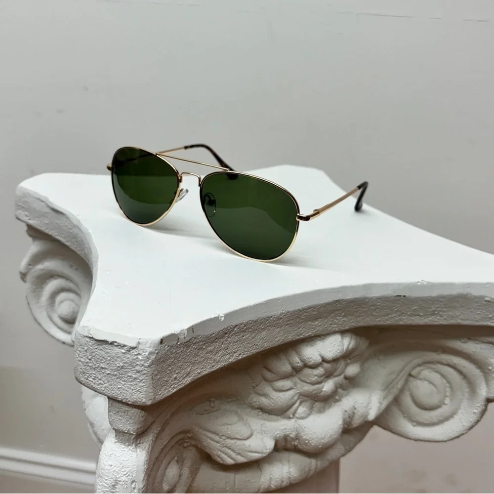 Daylight Aviator Sunglasses